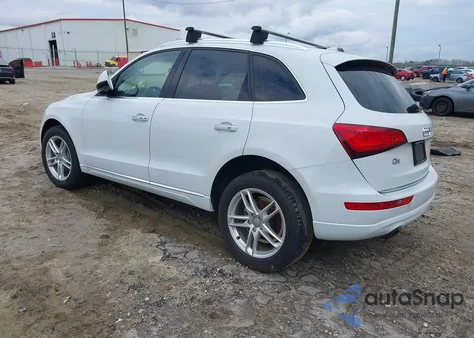 2016 Audi Q5 2.0T Premium z USA, uszkodzony, nr VIN WA1L2AFP2GA092146